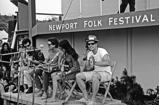 12_DGE.tif Newport 1965 Richard and Mimi Farina with Al Kooper and Bruce Langhorne credit Robert and Jerry Corwin copy
